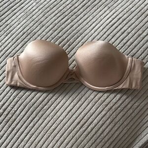 Victoria's Secret Nude Biofit Multiway Strapless Bra